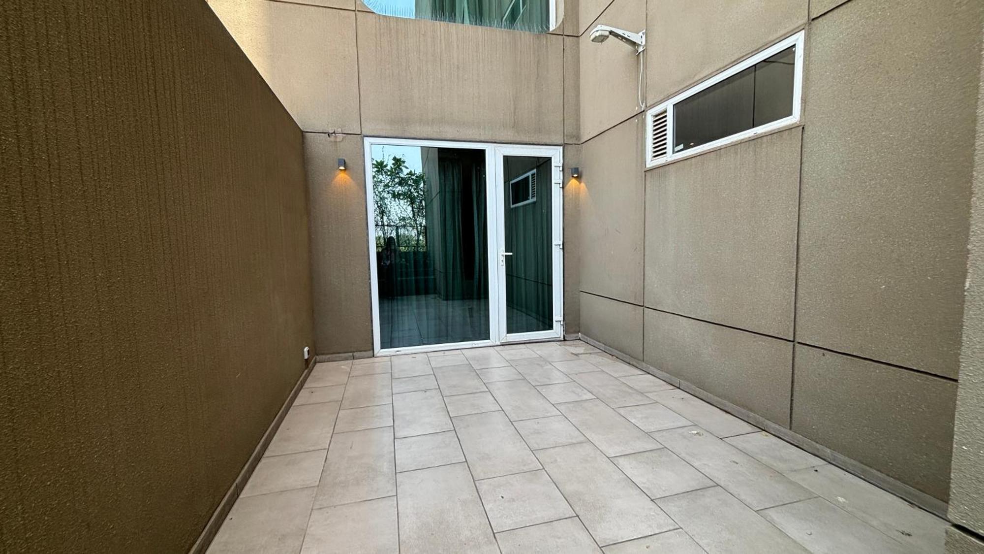 ホテル Courtyard By Marriott ナーシク エクステリア 写真